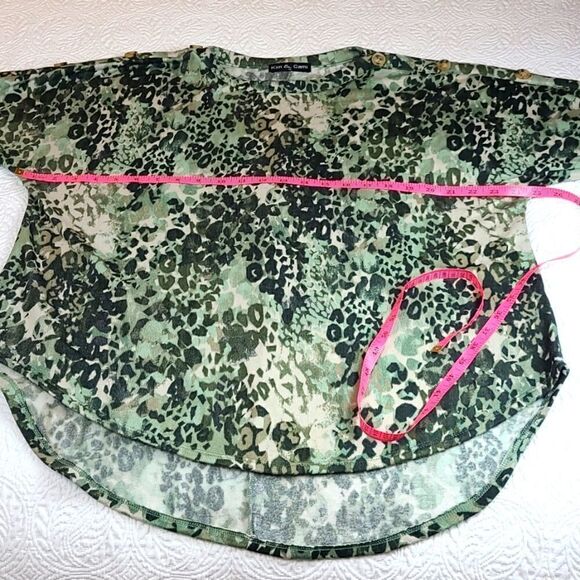 EUC Kim & Cami plus size shirt size 1X multi greens - Picture 3 of 10